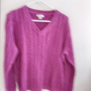 Croft & Barrow V- neck cable knit sweater - XL - magenta